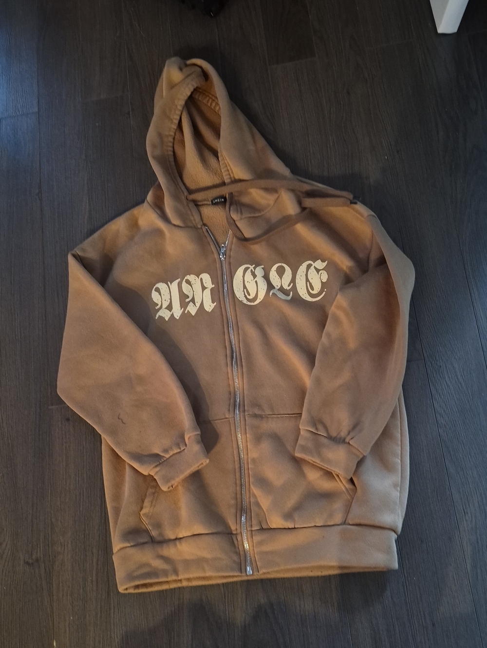 SHEIN Brown Zip-Up Hoodie Vest with Cream Gothic Print